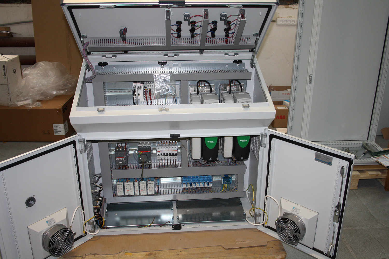 Электрощиты для ЦАГИ: управление аэродинамической испытательной установкой